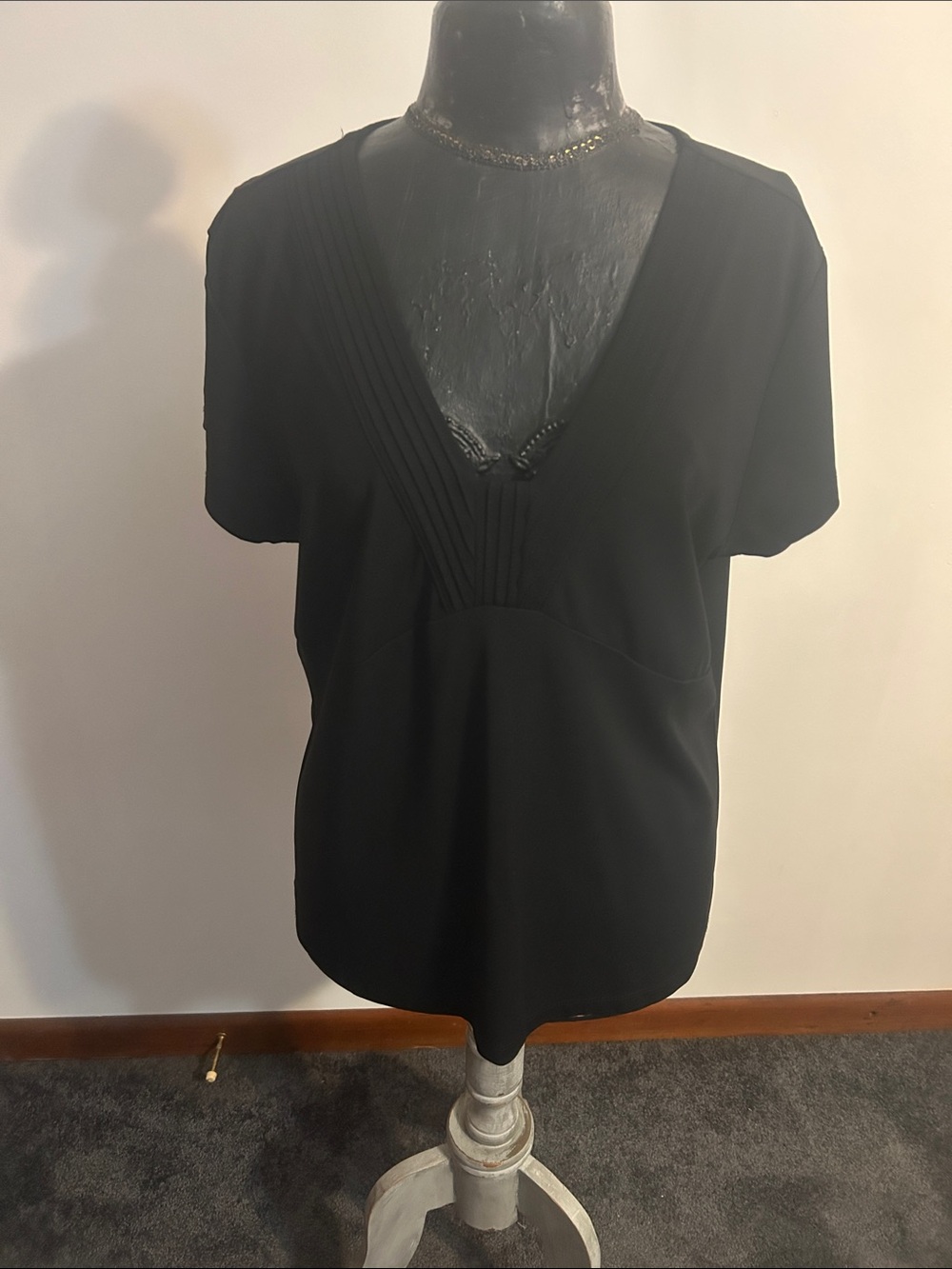 Talbots Black V-Neck Short Sleeve Women's Top